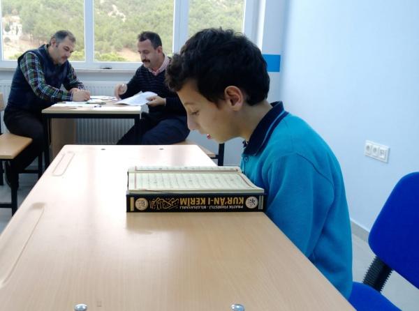 Genç Sadâ Kuranı Kerimi Güzel Okuma Yarışması okulumuzda yapıldı. 
